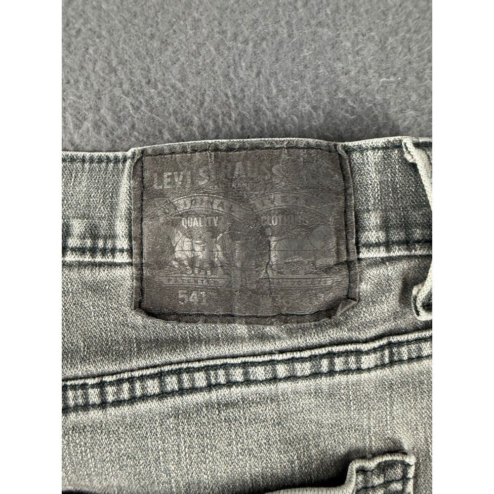 Levis 541 Jeans Men's 34x31* Gray Denim Athletic Fit Straight Stretch Tapered - Picture 5 of 13